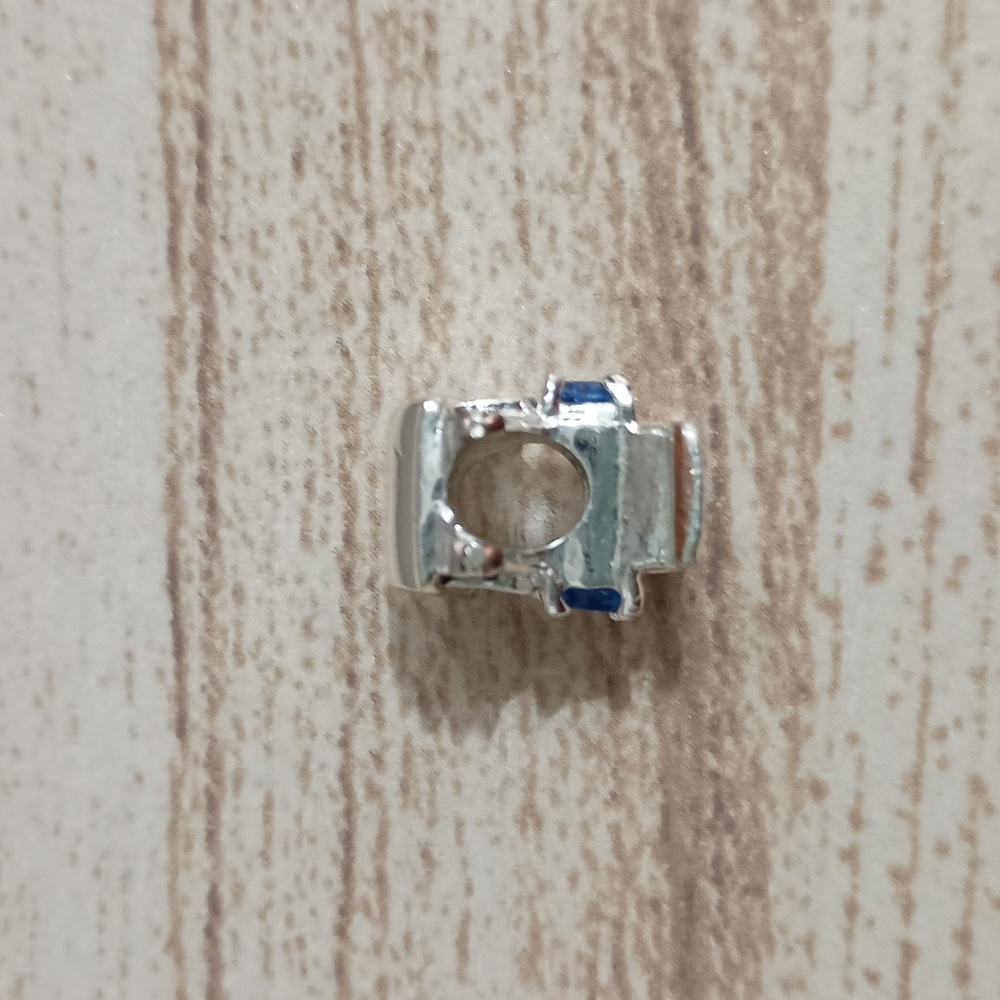 September Boy Charm - Picture 2 of 4